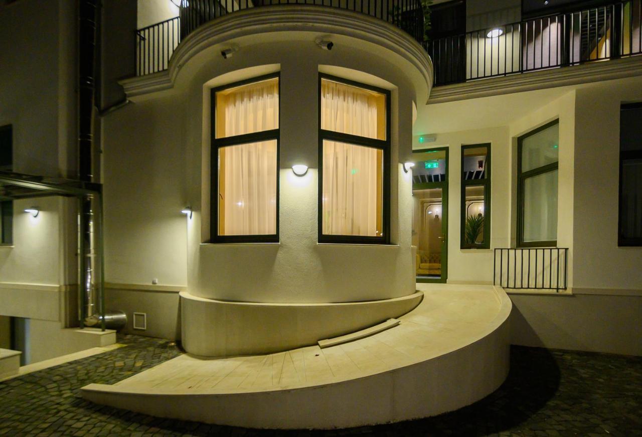 Hotel Viena Satu Mare Ngoại thất bức ảnh