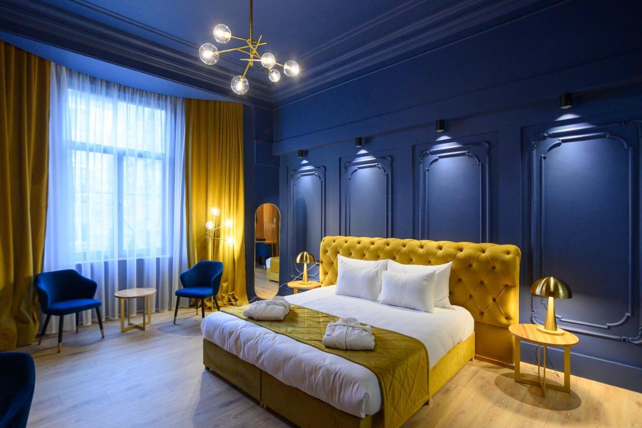 Hotel Viena Satu Mare Ngoại thất bức ảnh
