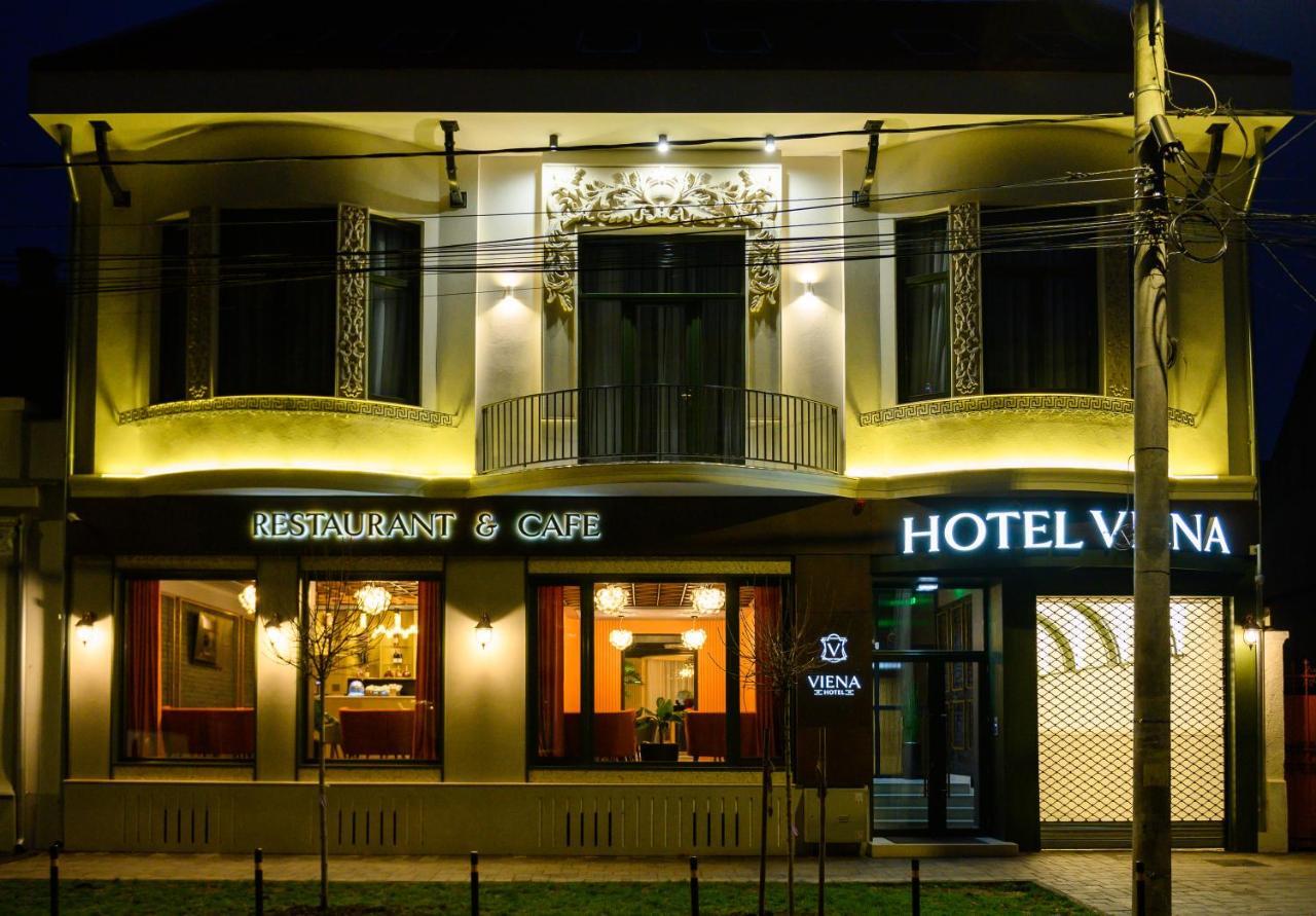 Hotel Viena Satu Mare Ngoại thất bức ảnh